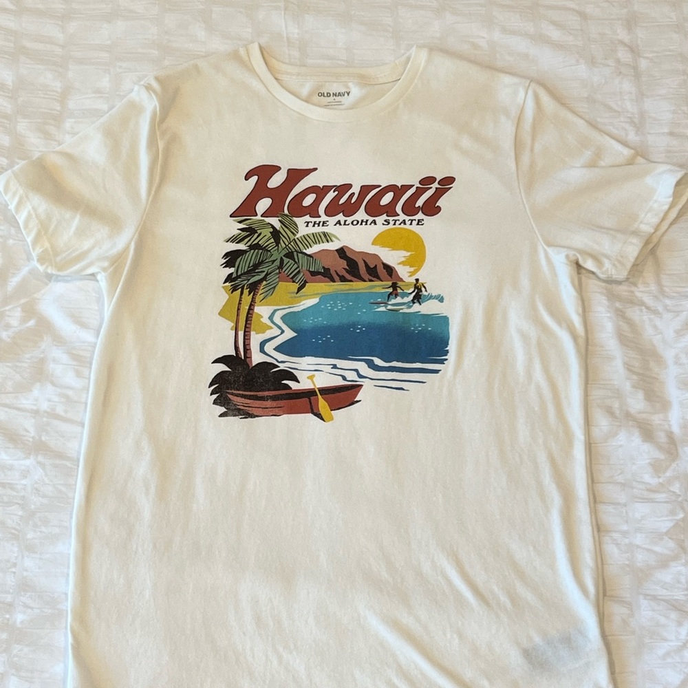 Old navy Hawaii shirt